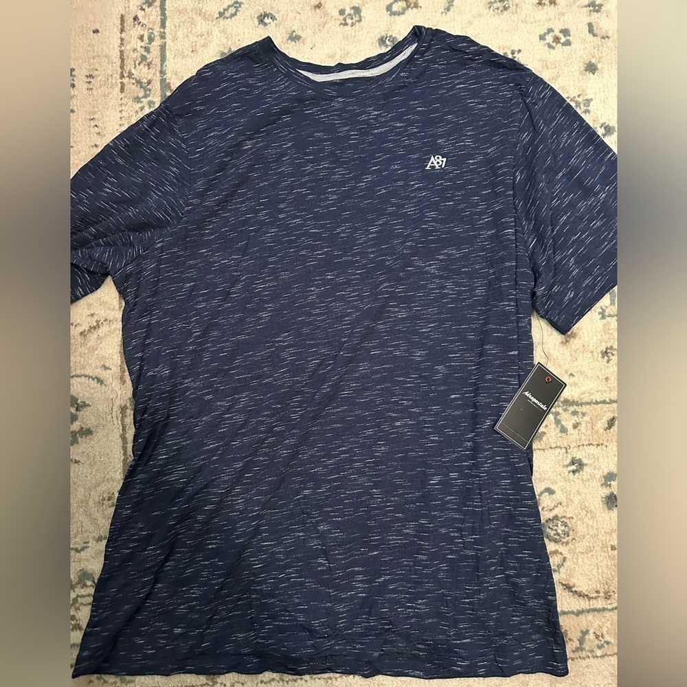 Aeropostale t-shirt